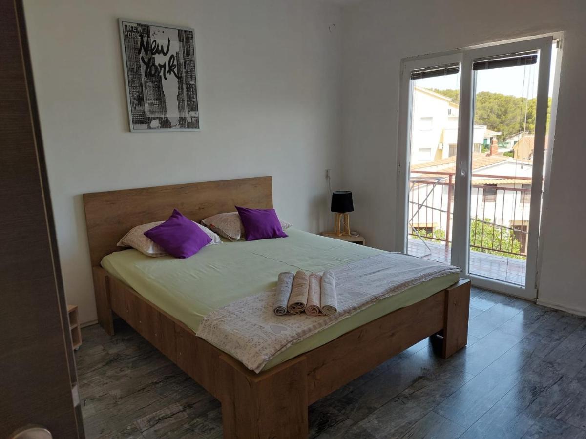 Apartmani Radic Rg روغوزنيكا المظهر الخارجي الصورة