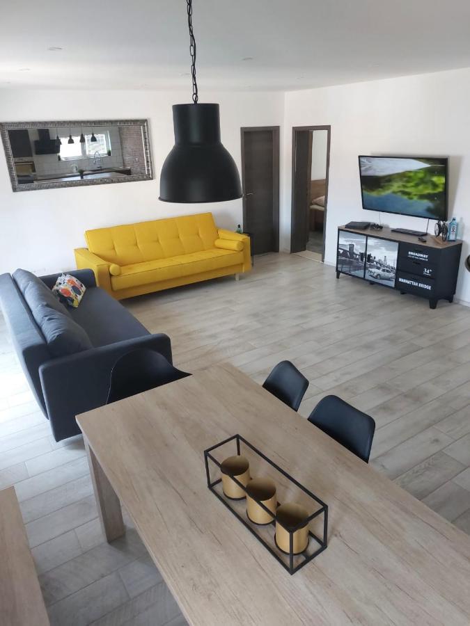 Apartmani Radic Rg روغوزنيكا المظهر الخارجي الصورة